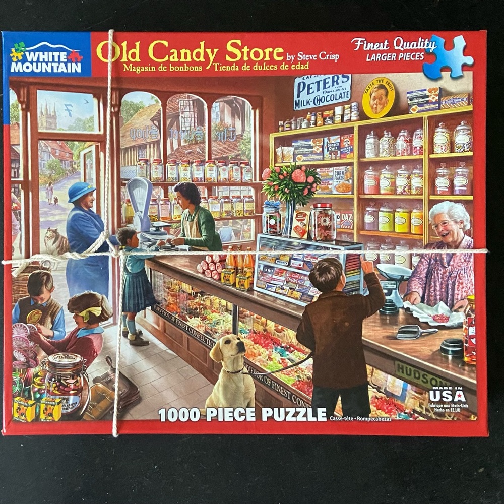White Mountain Old Candy Store 1000-Piece Puzzle